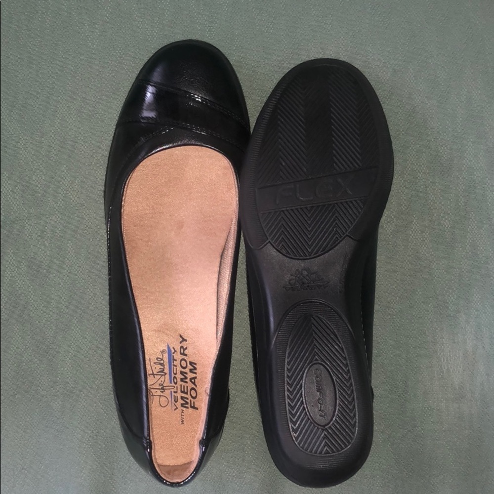 Life Stride Flats